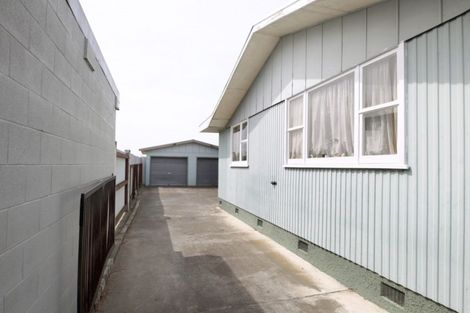 Photo of property in 12 Folkestone Drive, Flaxmere, Hastings, 4120