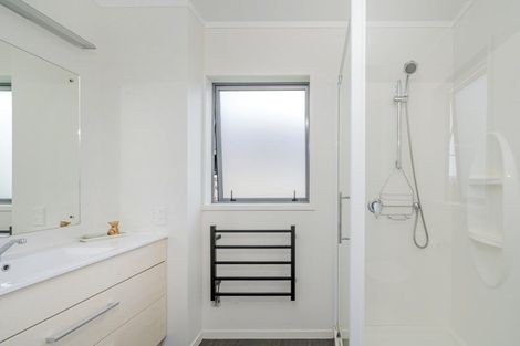 Photo of property in 27 Pacific Place, Whitianga, 3510