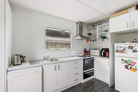 Photo of property in 90 Centennial Avenue, Waitara, 4320