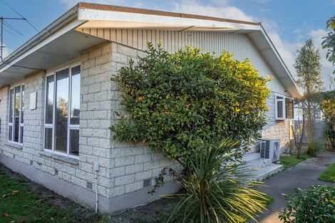 Photo of property in 1/51 Oldwood Street, Bishopdale, Christchurch, 8053