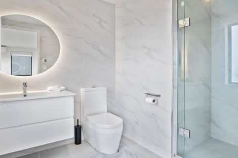 Photo of property in 10 Kea Road, Silverdale, 0932