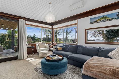 Photo of property in 94 Darraghs Road, Brookfield, Tauranga, 3110