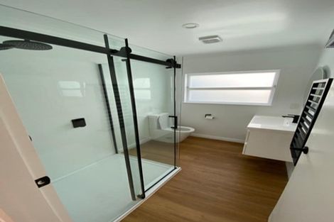 Photo of property in 1/17 The Parade, Island Bay, Wellington, 6023