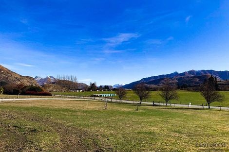 Photo of property in 53 Alec Robins Road, Lake Hayes, Queenstown, 9371