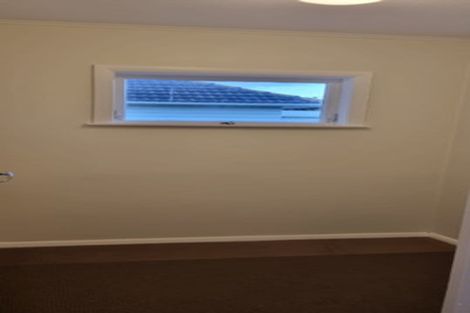 Photo of property in 18 Saulbrey Grove, Woburn, Lower Hutt, 5010