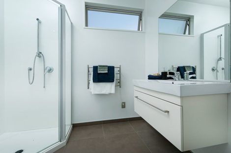 Photo of property in 9 Marbleleaf Lane, Albert Town, Wanaka, 9305