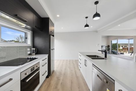 Photo of property in 7 Barron Place, Omori, Turangi, 3381