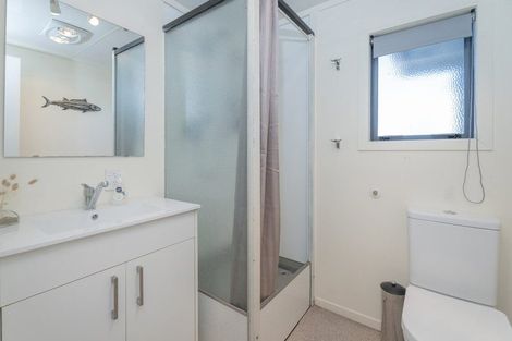 Photo of property in 28 Kauri Place, Tairua, 3508