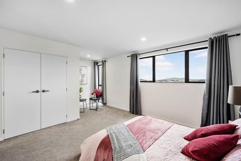 Photo of property in 28b Goodfellow Lane, Flat Bush, Auckland, 2019