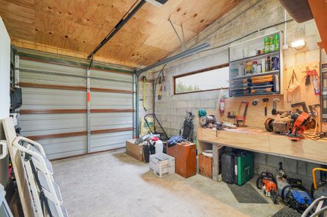 Photo of property in 33 Pomona Road West, Makarewa, Invercargill, 9876