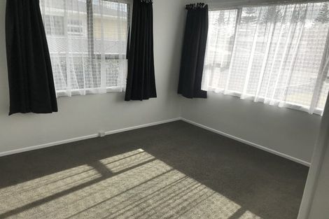 Photo of property in 25 Battiscombe Terrace, Waitara, 4320