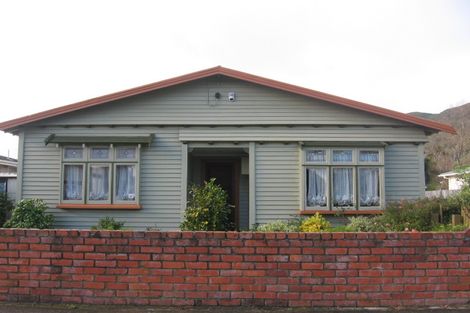 Photo of property in 23 Wainui Road, Waiwhetu, Lower Hutt, 5010