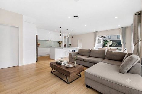 Photo of property in 52 Peihinga Road, Flat Bush, Auckland, 2019