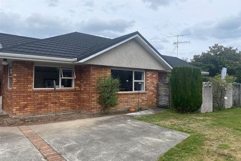 Photo of property in 214 Te Moana Road, Waikanae, 5036