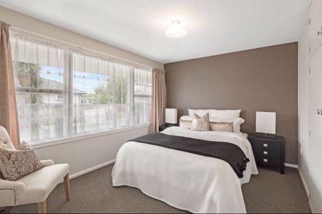 Photo of property in 2/166 Halswell Road, Hillmorton, Christchurch, 8025