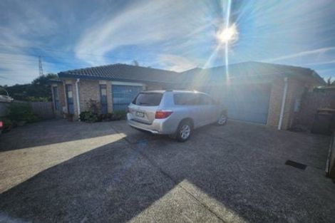 Photo of property in 51 Robin Brooke Drive, Flat Bush, Auckland, 2019