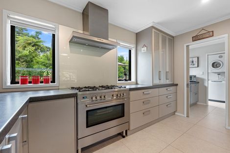 Photo of property in 7d Kitewaho Road, Swanson, Auckland, 0816