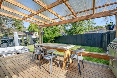 Photo of property in 20 Spargo Road, Massey, Auckland, 0614