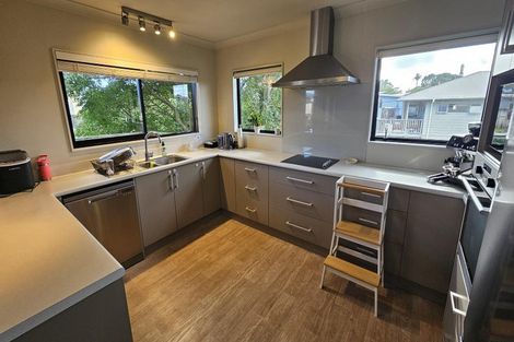 Photo of property in 24 Coby Sydney Drive, Bell Block, New Plymouth, 4312