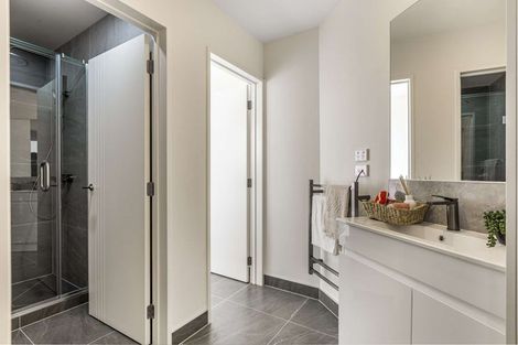 Photo of property in 1c Bellville Drive, Clendon Park, Auckland, 2103