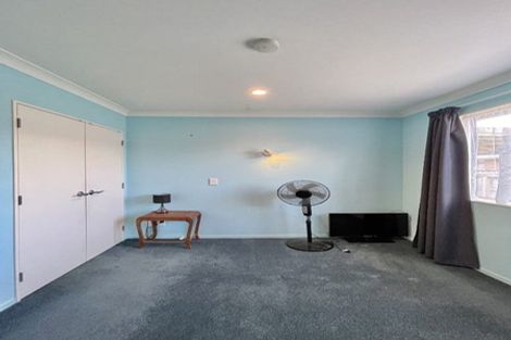 Photo of property in 17 Phar Lap Grove, Trentham, Upper Hutt, 5018