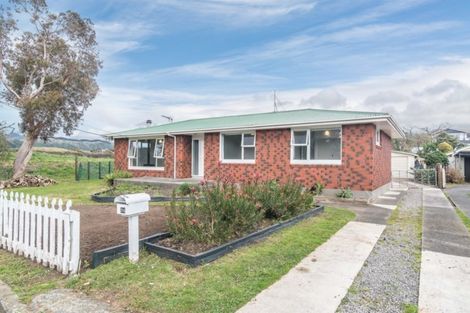 Photo of property in 24 Titoki Road, Raumati Beach, Paraparaumu, 5032