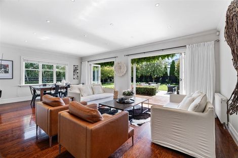 Photo of property in 59 Weston Road, St Albans, Christchurch, 8052