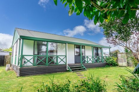 Photo of property in 14 Sequoia Place, Pukete, Hamilton, 3200