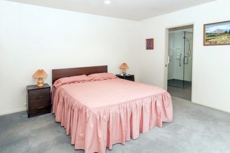 Photo of property in 1 Sabys Road, Halswell, Christchurch, 8025