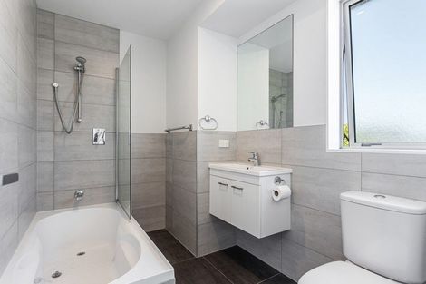 Photo of property in 83 Riverside Road, Orewa, 0931