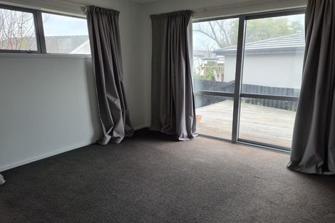 Photo of property in 36a Cradock Street, South New Brighton, Christchurch, 8062