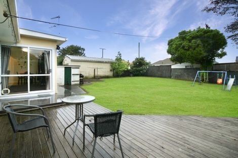Photo of property in 7 Hawkins Street, Vogeltown, New Plymouth, 4310
