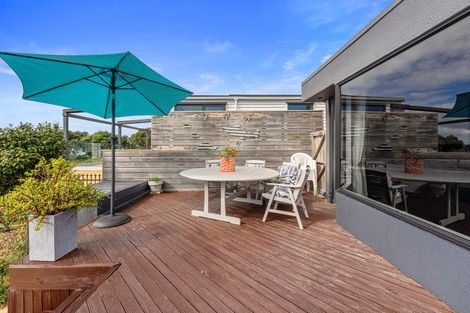 Photo of property in 108 Clovelly Road, Bucklands Beach, Auckland, 2012