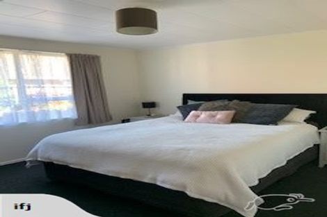 Photo of property in 2/156 Knights Road, Hutt Central, Lower Hutt, 5011