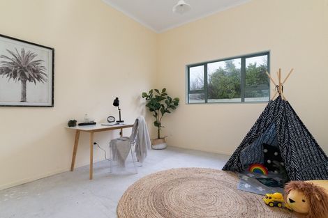 Photo of property in 10 Tait Crescent, Featherston, 5710