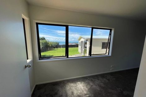 Photo of property in 1425 Whangaparaoa Road, Army Bay, Whangaparaoa, 0930