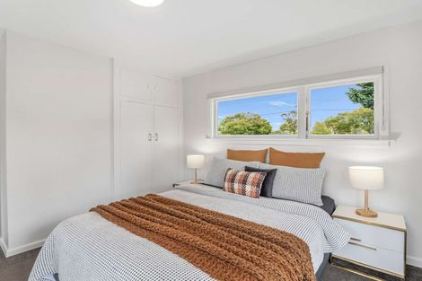 Photo of property in 94 Avondale Road, Avondale, Christchurch, 8061