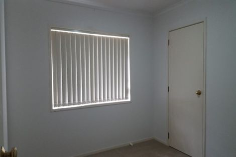 Photo of property in 42 Robin Brooke Drive, Flat Bush, Auckland, 2019