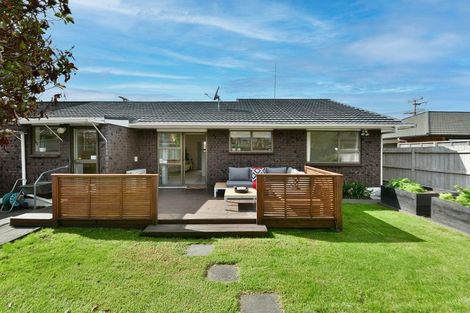 Photo of property in 48 Edward Avenue, Orewa, 0931