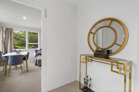 Photo of property in 57 Peach Road, Glenfield, Auckland, 0629