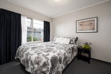 Photo of property in 220a Kennedy Road, Onekawa, Napier, 4110