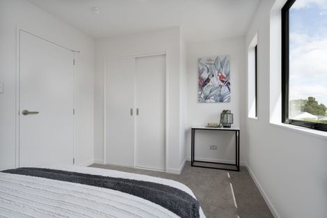 Photo of property in 31 Tiroroa Avenue, Te Atatu South, Auckland, 0610