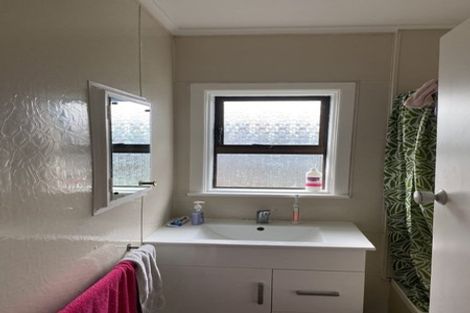 Photo of property in 37a Alma Crescent, Papakura, 2110