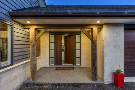 Photo of property in 7 Whangaparaoa Road, Red Beach, 0932