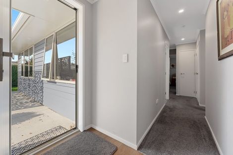 Photo of property in 9 Manuka Place, Hawera, 4610