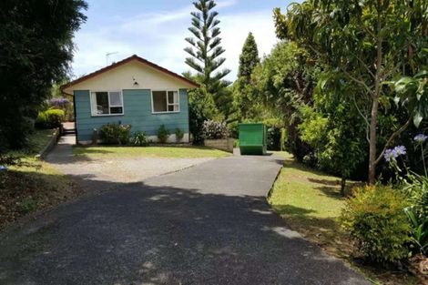 Photo of property in 11 Tempo Place, Torbay, Auckland, 0630
