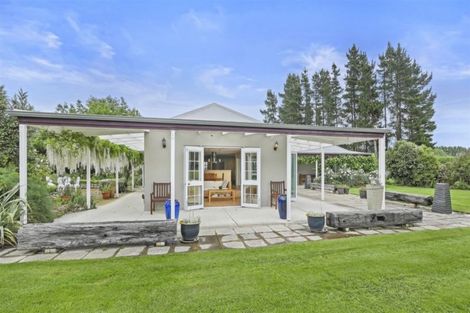 Photo of property in 152 Ashworths Road, Amberley, 7481