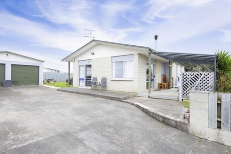 Photo of property in 30 Sutton Avenue, Clive, 4102