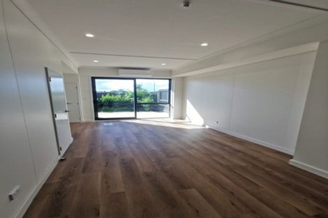 Photo of property in 64 Parkwood Avenue, Westgate, Auckland, 0614