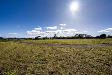 Photo of property in 141 Brigham Creek Road, Whenuapai, Auckland, 0618